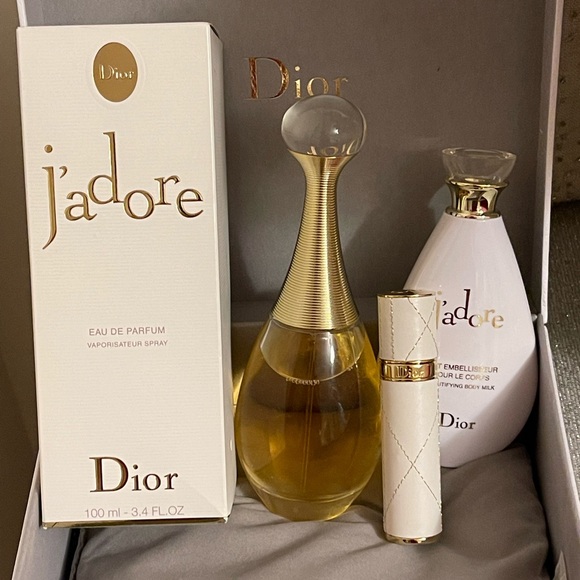 Dior J’adore 3- piece set fragrance - Picture 2 of 8